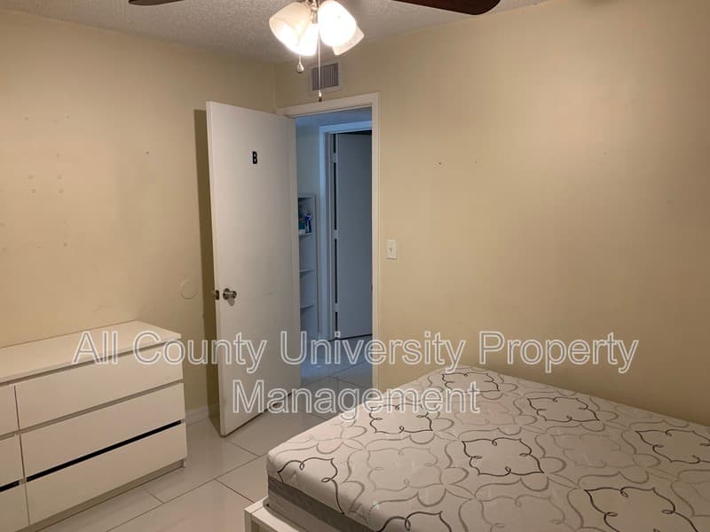 Gainesville Condo: 2601 SW Archer Rd