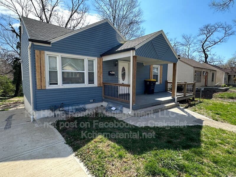 Kansas City House: 5411 Park Ave