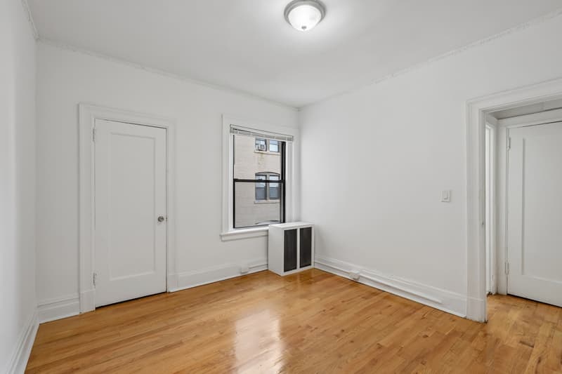 East Orange Condo: 120 S Harrison St - Apt - 37
