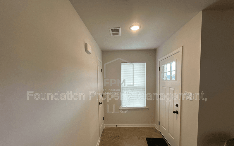 West Memphis House: 313 Westree Street