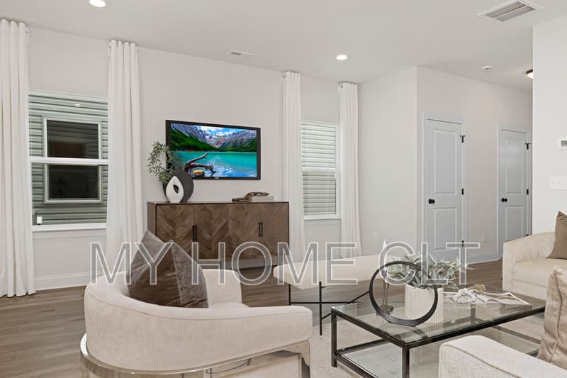 Charlotte Townhome: 2309 Ellen Avenue
