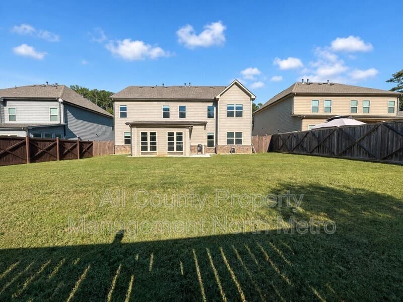 Snellville House: 3112 Avenel Court