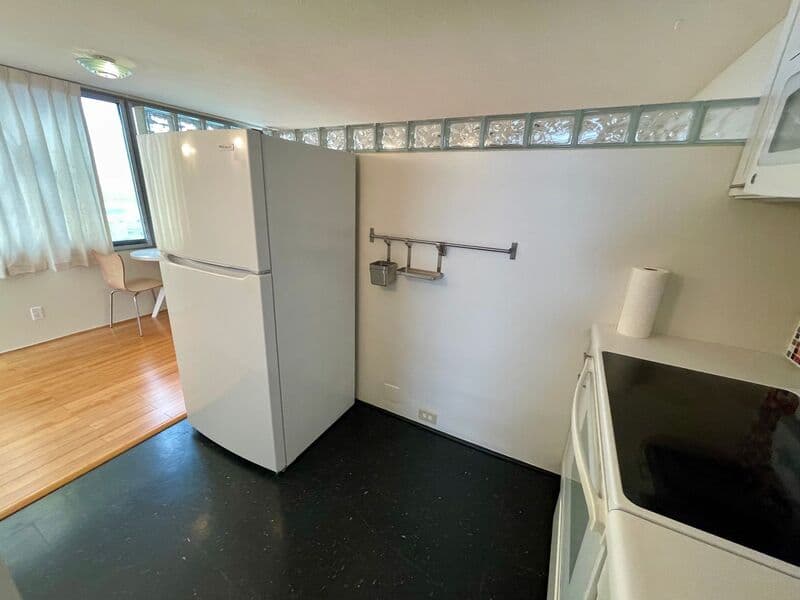 Pearl City Condo: 1060 Kamehameha Hwy.