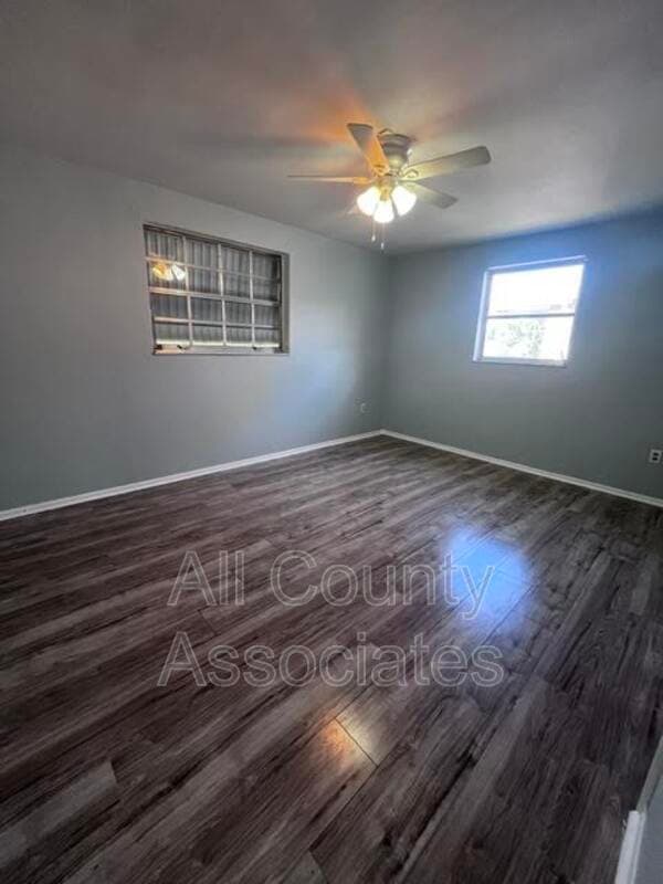 Holiday House: 3404 Devonshire Dr