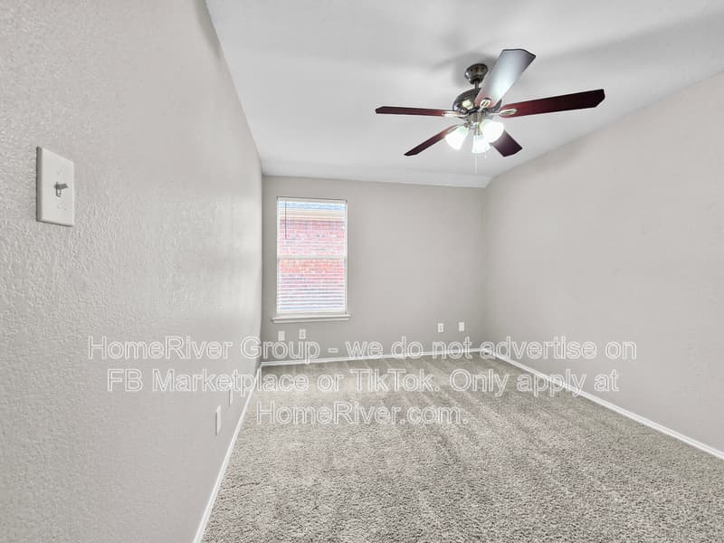Fort Worth House: 1240 Pepperidge Ln
