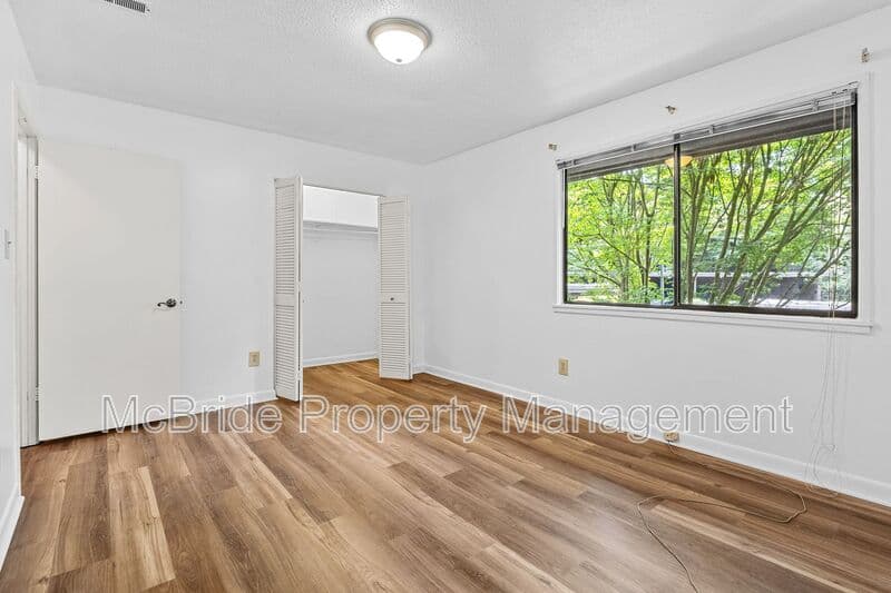 Martinez Townhome: 3506 Prestwick Drive