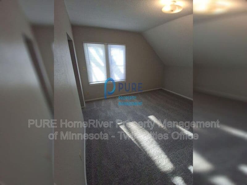 Saint Paul House: 885 Conway St
