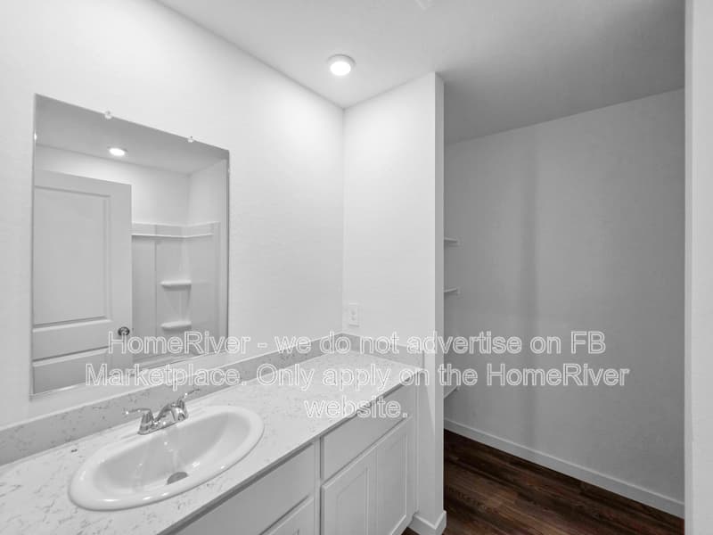 Florence House: 523 Van Haren St