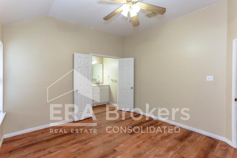 Killeen House: 2407 Armadillo