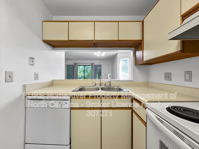 Chapel Hill Condo: 702 Martin Luther King Jr Blvd