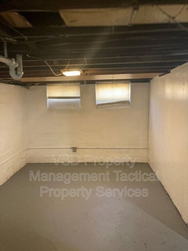 Garfield Hts House: 12601 Oak Park Blvd