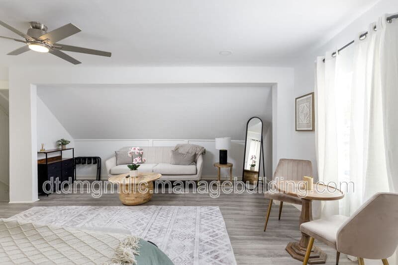 San Antonio Condo: 110 East Craig Place