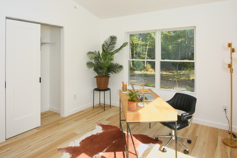 Tillson Condo: 56 Grist Mill Road - 2