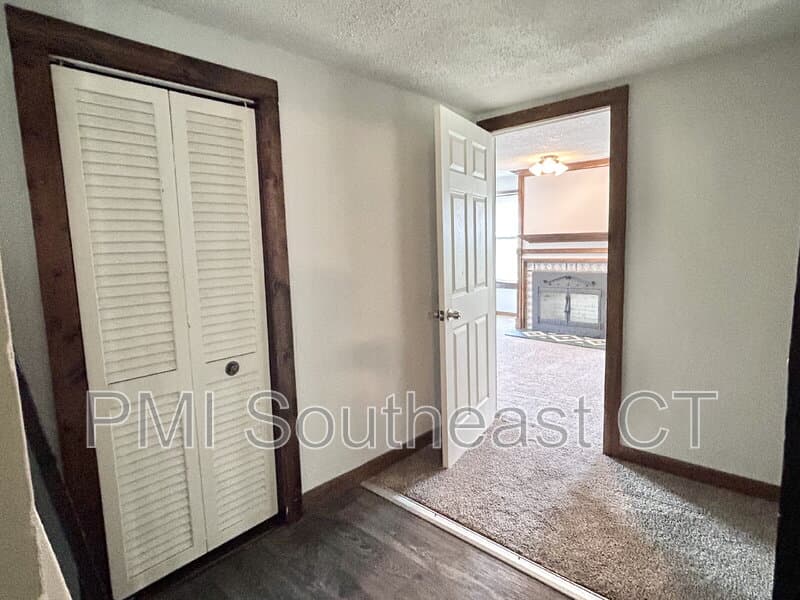 Norwich Condo: 231 Salem Turnpike