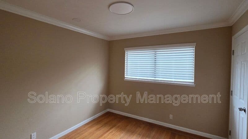 Vallejo House: 2414 Tennessee Street