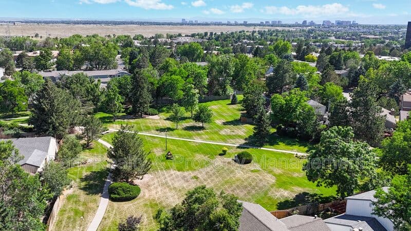 Aurora House: 2946 S Moline Pl