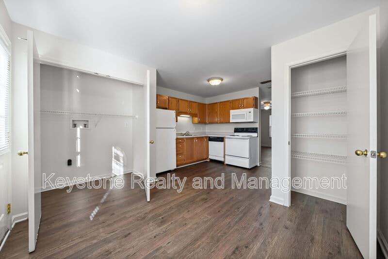 Clarksville Townhome: 3312 Royster Lane