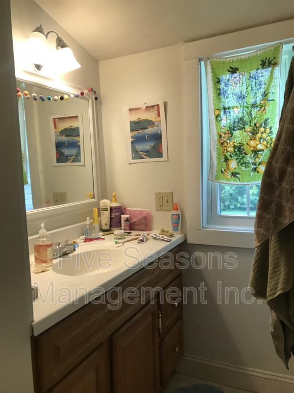 Burlington Condo: 77 North Union Street-1