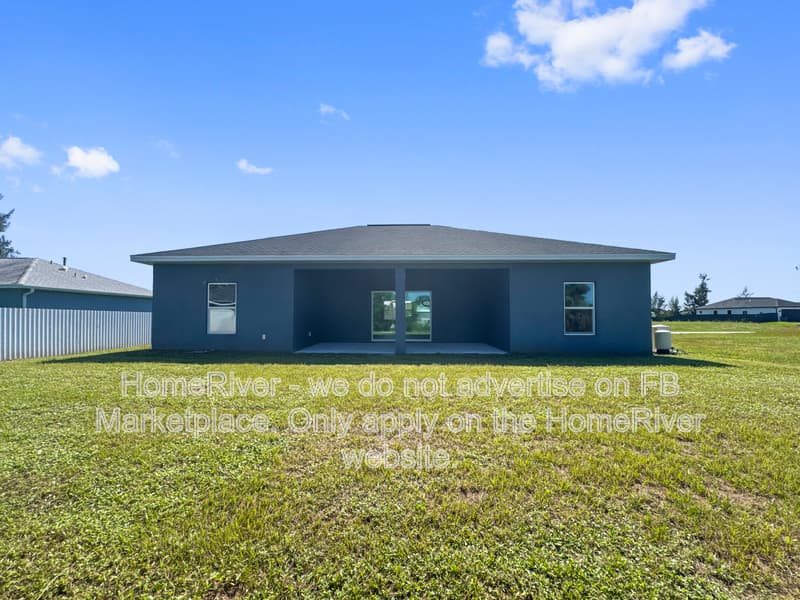 Cape Coral House: 1128 NW 20th Pl