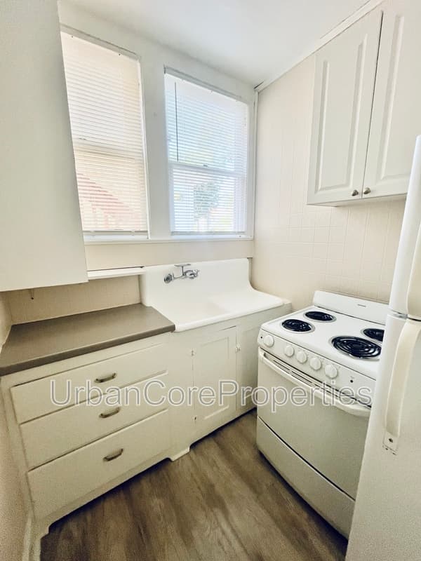St. Petersburg Condo: 144 7th Ave N