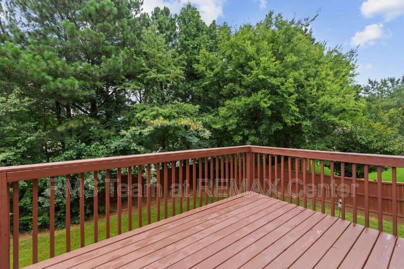 Duluth House: 2315 Hiawassee Dr
