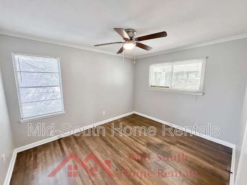Bartlett House: 4349 Cedar Hills Road