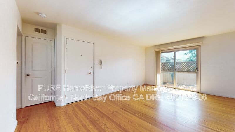 San Rafael House: 1135 Grand Avenue
