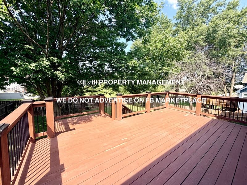 Blue Springs House: 2603 Northeast Springbrook Street