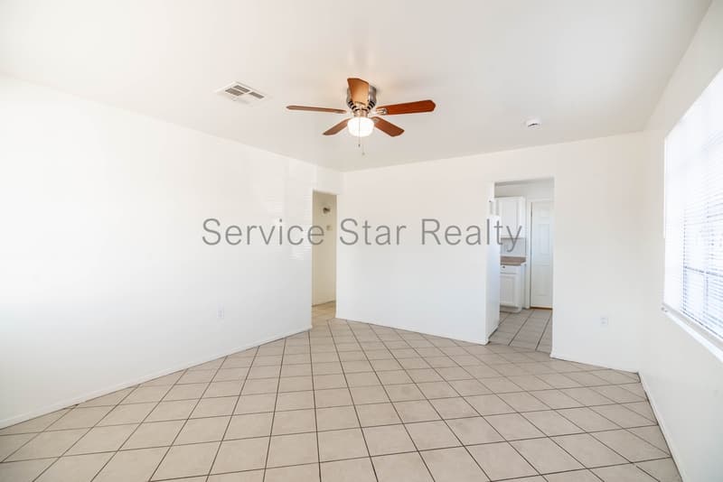 Phoenix House: 1926 E Osborn Rd