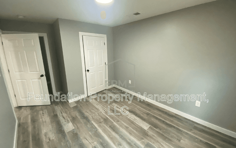 Memphis House: 1378 Eloise Road