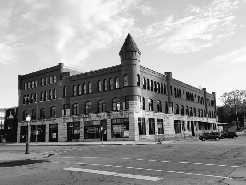 Burlington Condo: 116 N. 5th St. #407