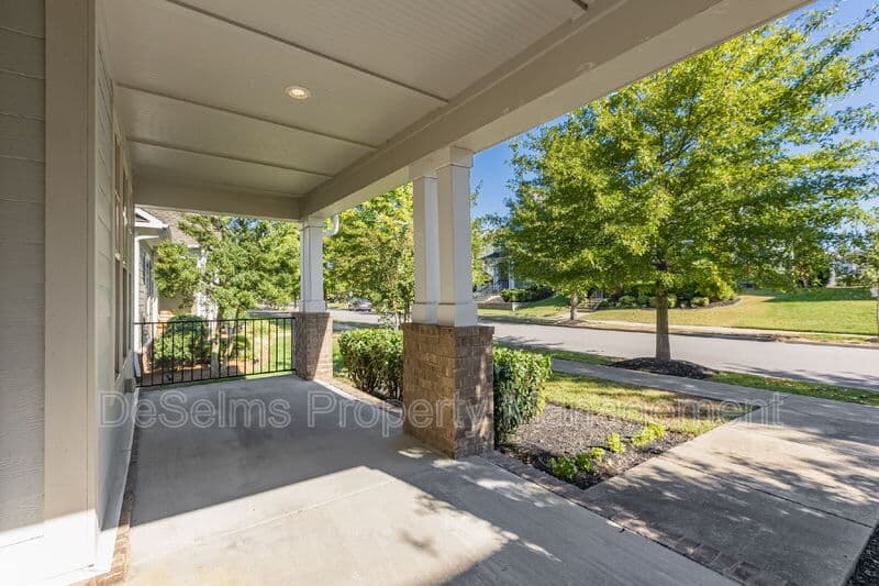 Thompson's Station House: 2792 Americus Drive