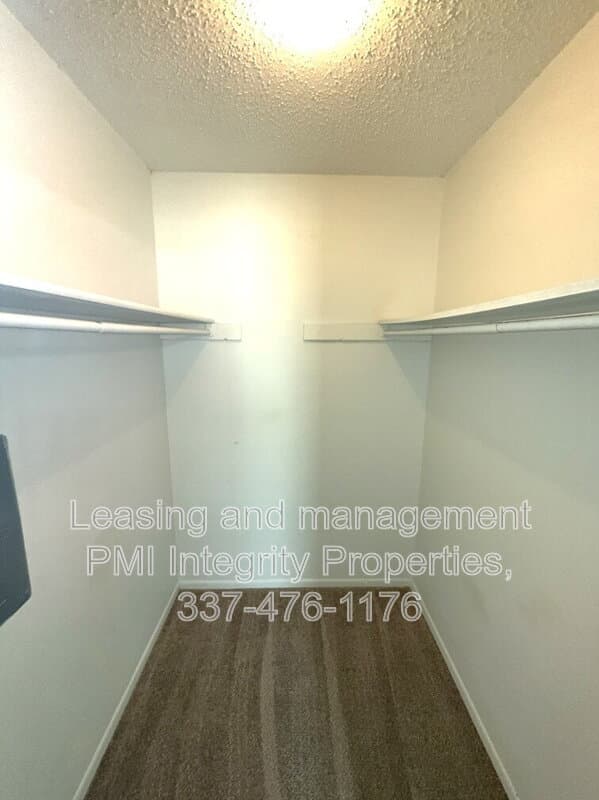Baton Rouge Apartment: 7324 Menlo Drive