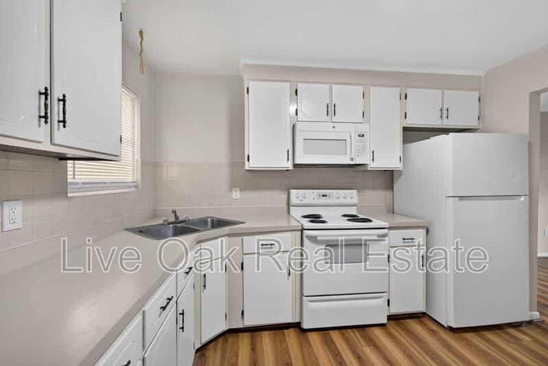 Virginia Beach Condo: 110 S Corwood Avenue