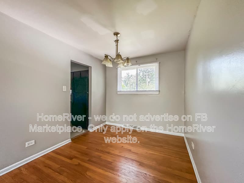 Country Club Hills House: 17849 John Ave