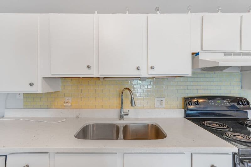 Fredericksburg Condo: 1122 Caroline St