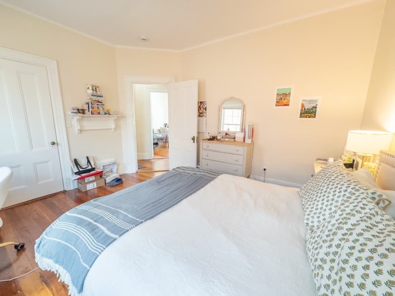 Cambridge Condo: 11 Wendell Street