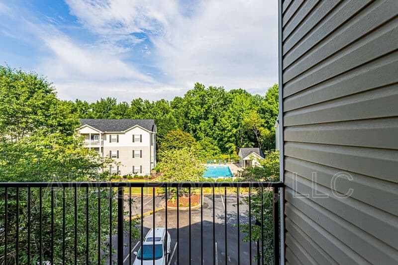 Greenville Condo: 531 McKenna Cir