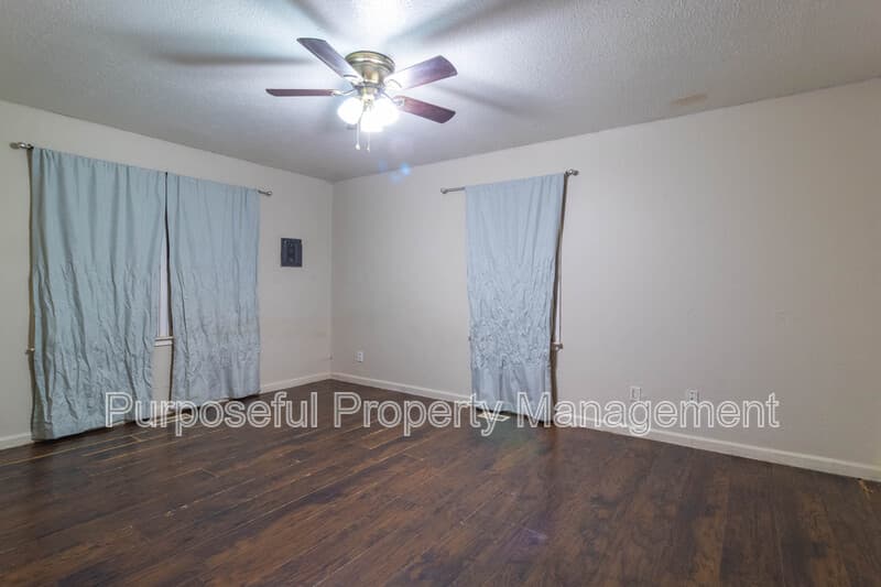 Oklahoma City House: 3500 Northwest 14th Street