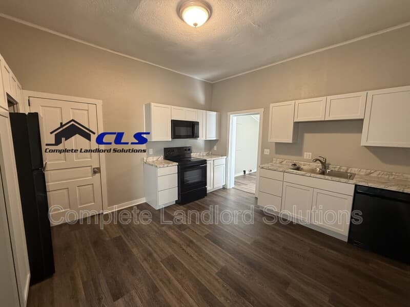 Terre Haute House: 1236 S 4th St