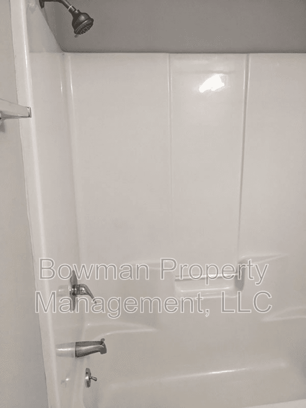 Athens Condo: 660 Barnett Shoals Rd