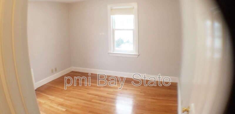 Quincy Condo: 192 Holbrook Rd