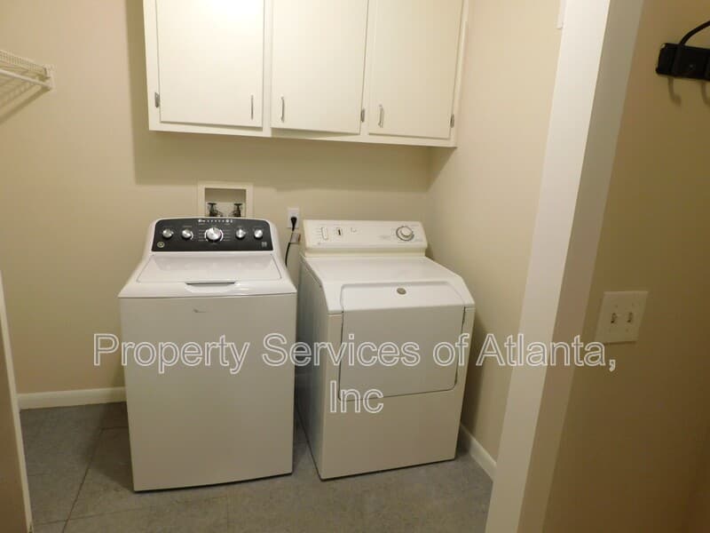 Marietta House: 626 Indian Hills Pkwy