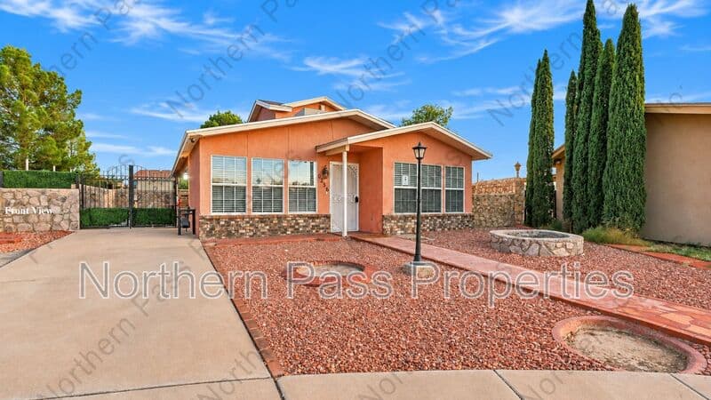 El Paso House: 6236 Antelope