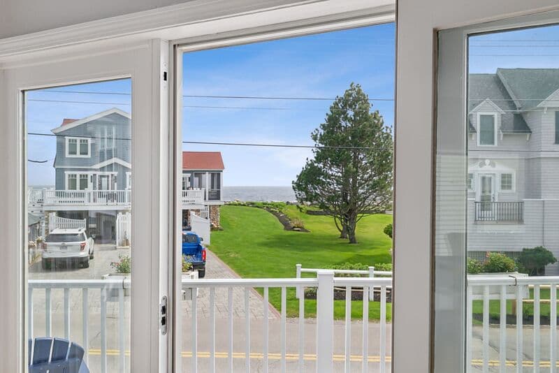 Wells House: 572 Ocean Avenue