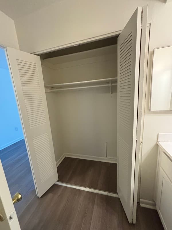 Richmond Condo: 311 W Franklin St