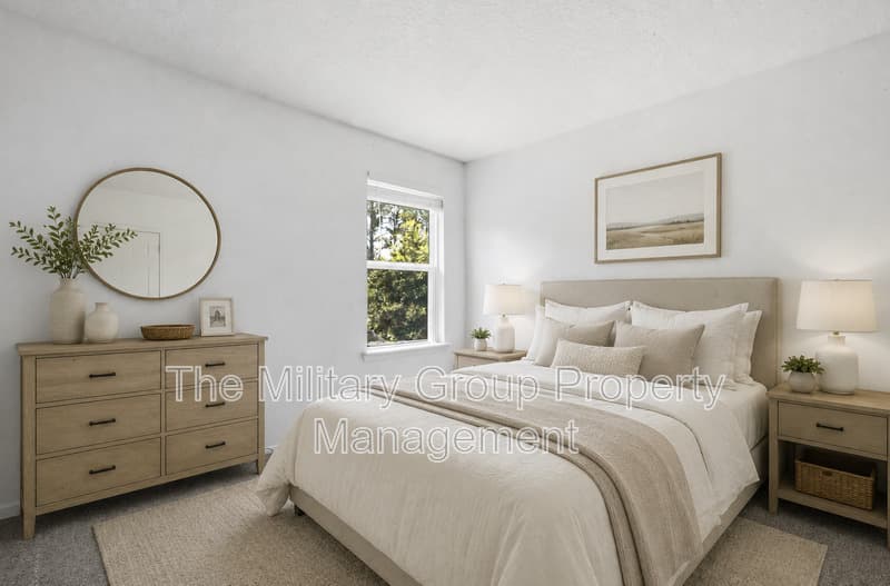 Orange Park House: 391 Hepburn Rd