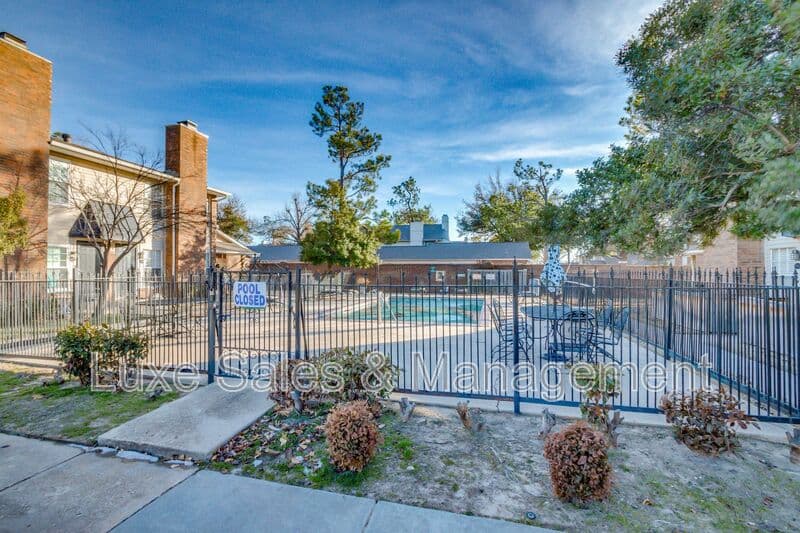 Oklahoma City Condo: 3200 W. Britton Road