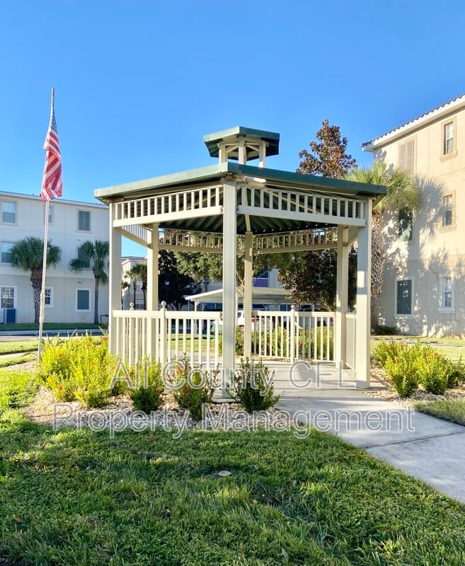 Kissimmee Condo: 3000 Laurel Park Lane