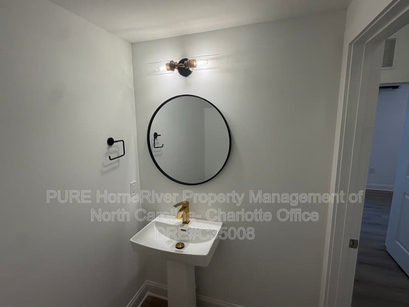 Charlotte Townhome: 2114 Bombay Way